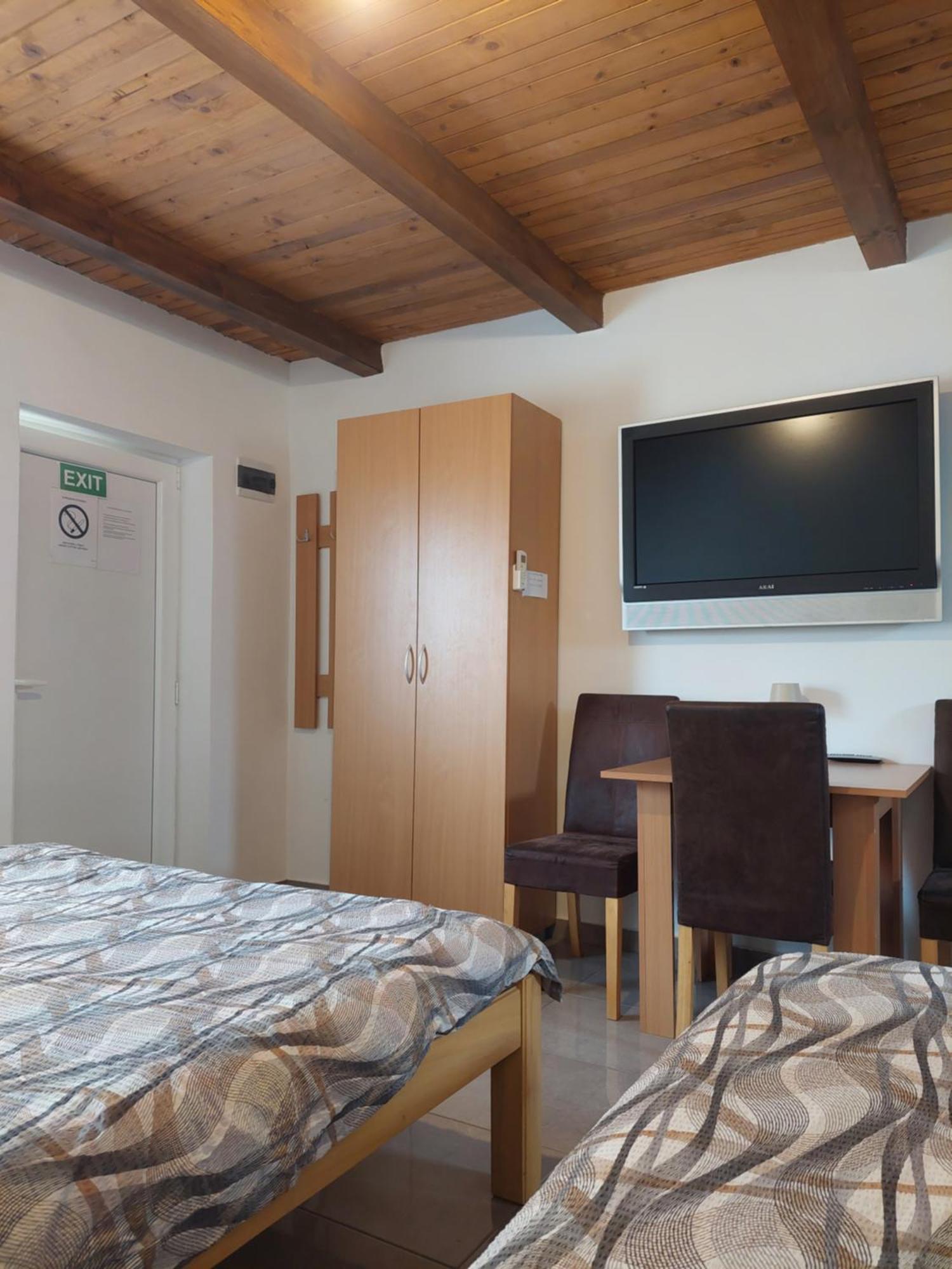 M&m Apartment